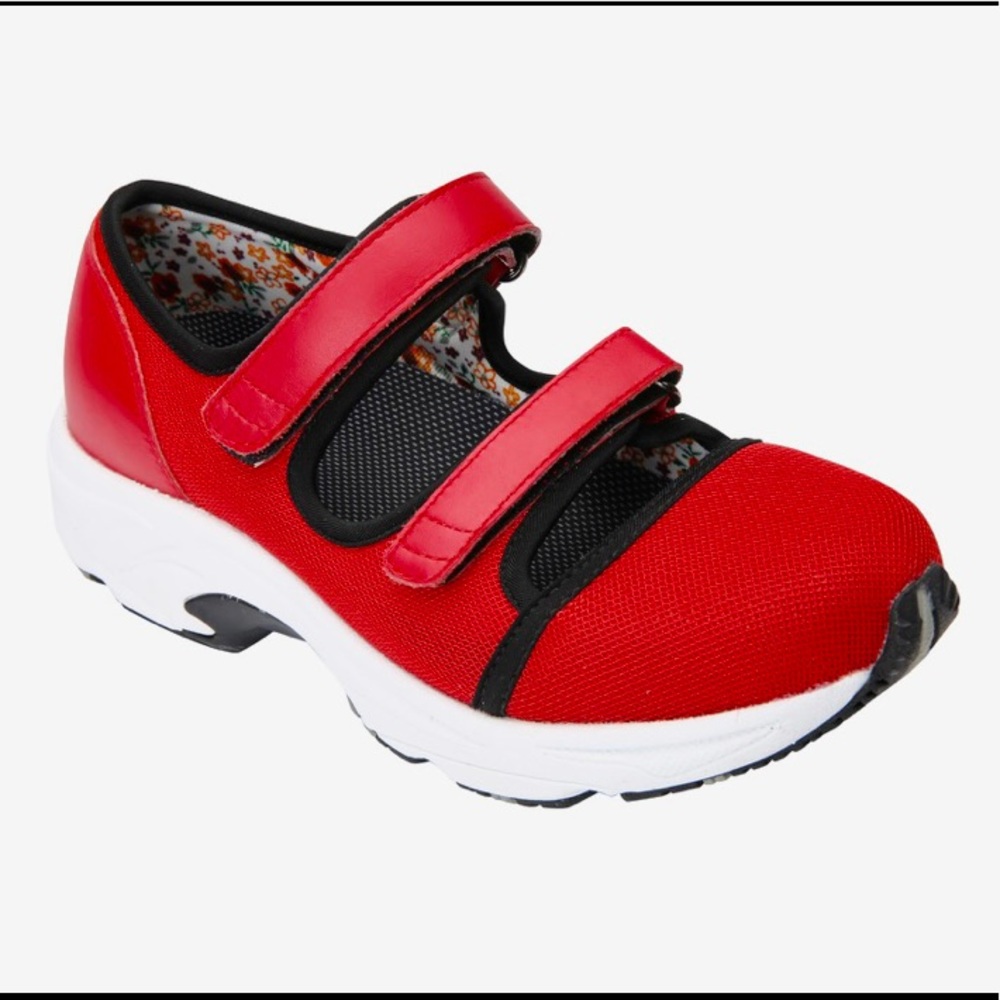 NIB DREW 10W Red Sports Mesh "Solo" Athletic shoe $159